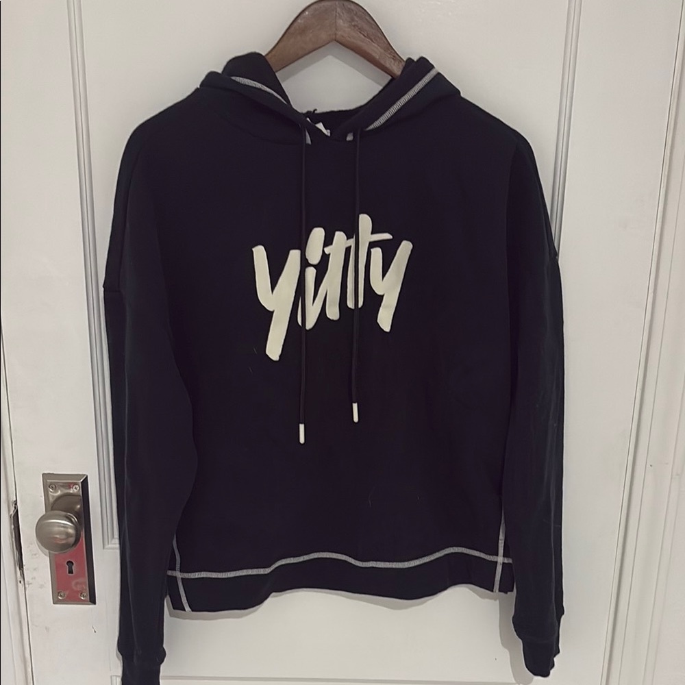 YITTY Black Casual Cotton Sweater